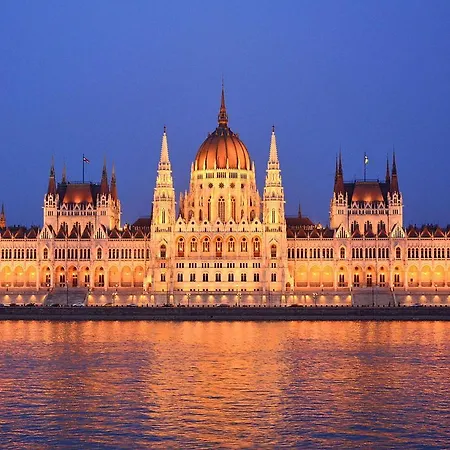 Lonyay Riverside Near The Danube Budapest